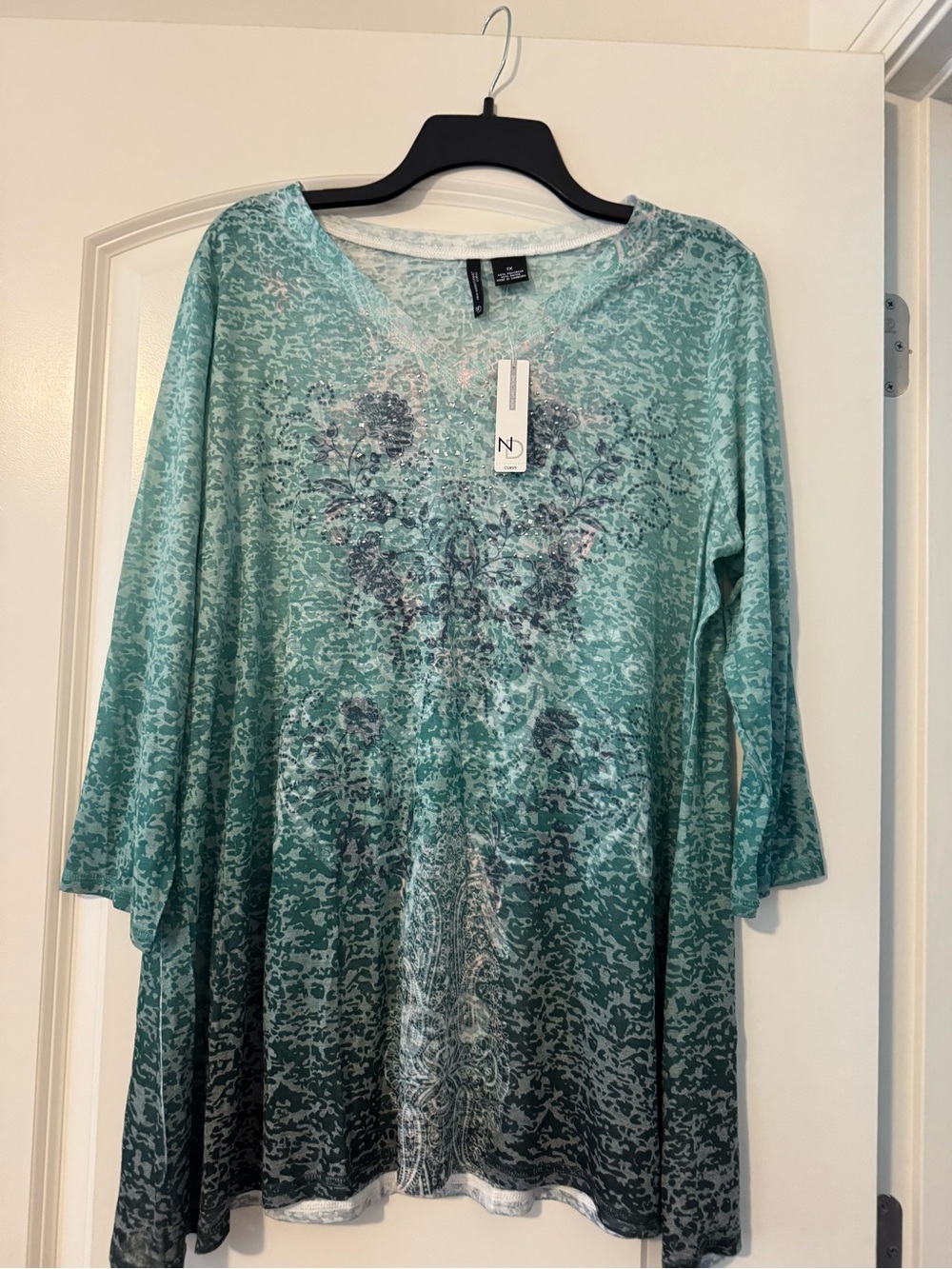 new directions Mint Green Ombre Printed V-Neck Tunic